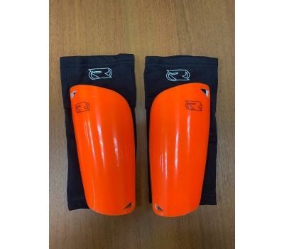Щитки футбольные RGX-8450 black/orange
